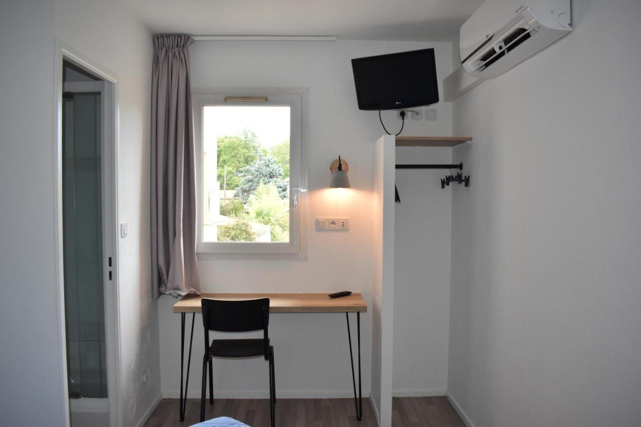 Cat'Hotel Bourg-de-Péage Kültér fotó